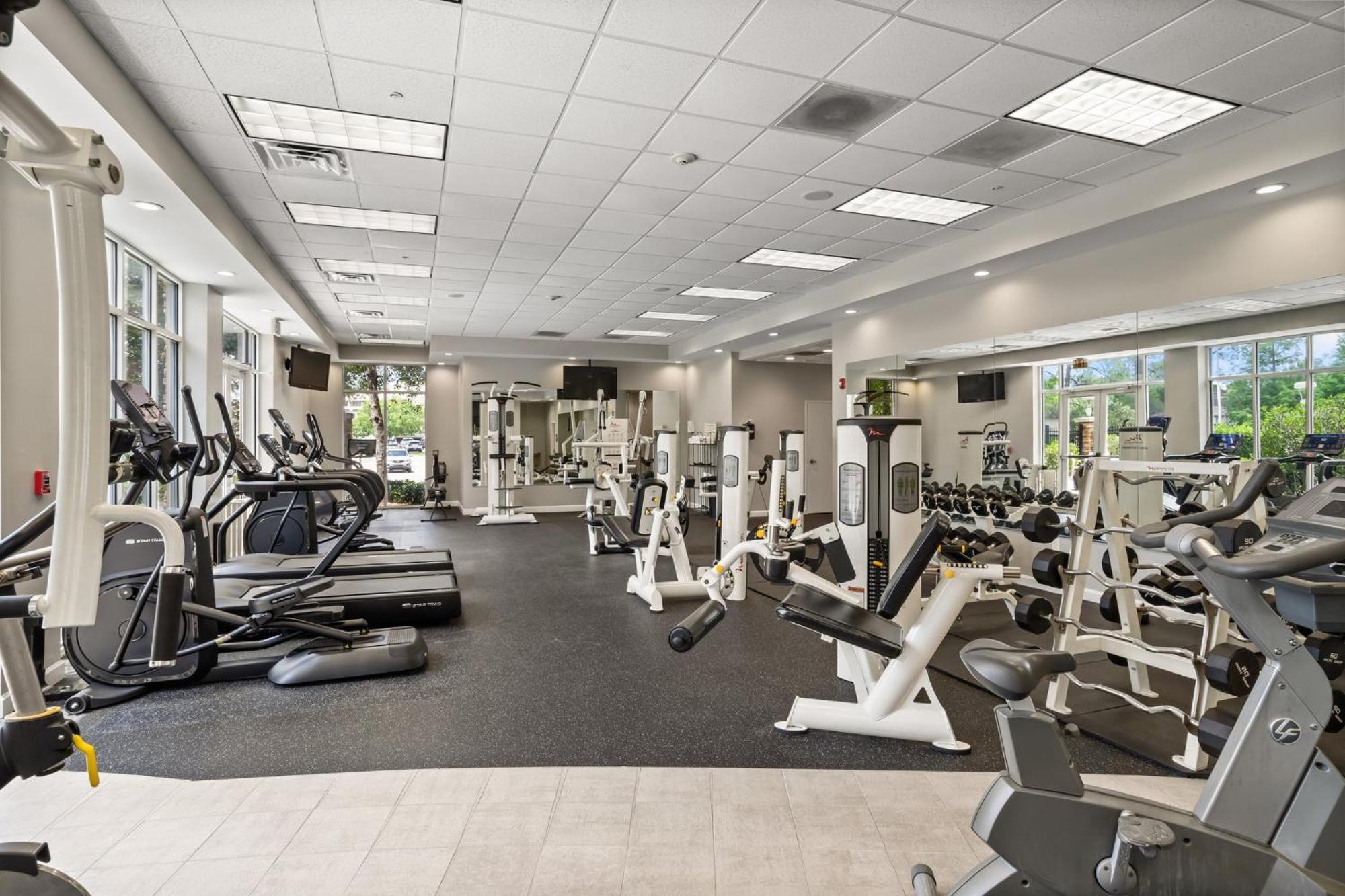 Holiday Inn Baton Rouge College Drive I-10 By Ihg Esterno foto