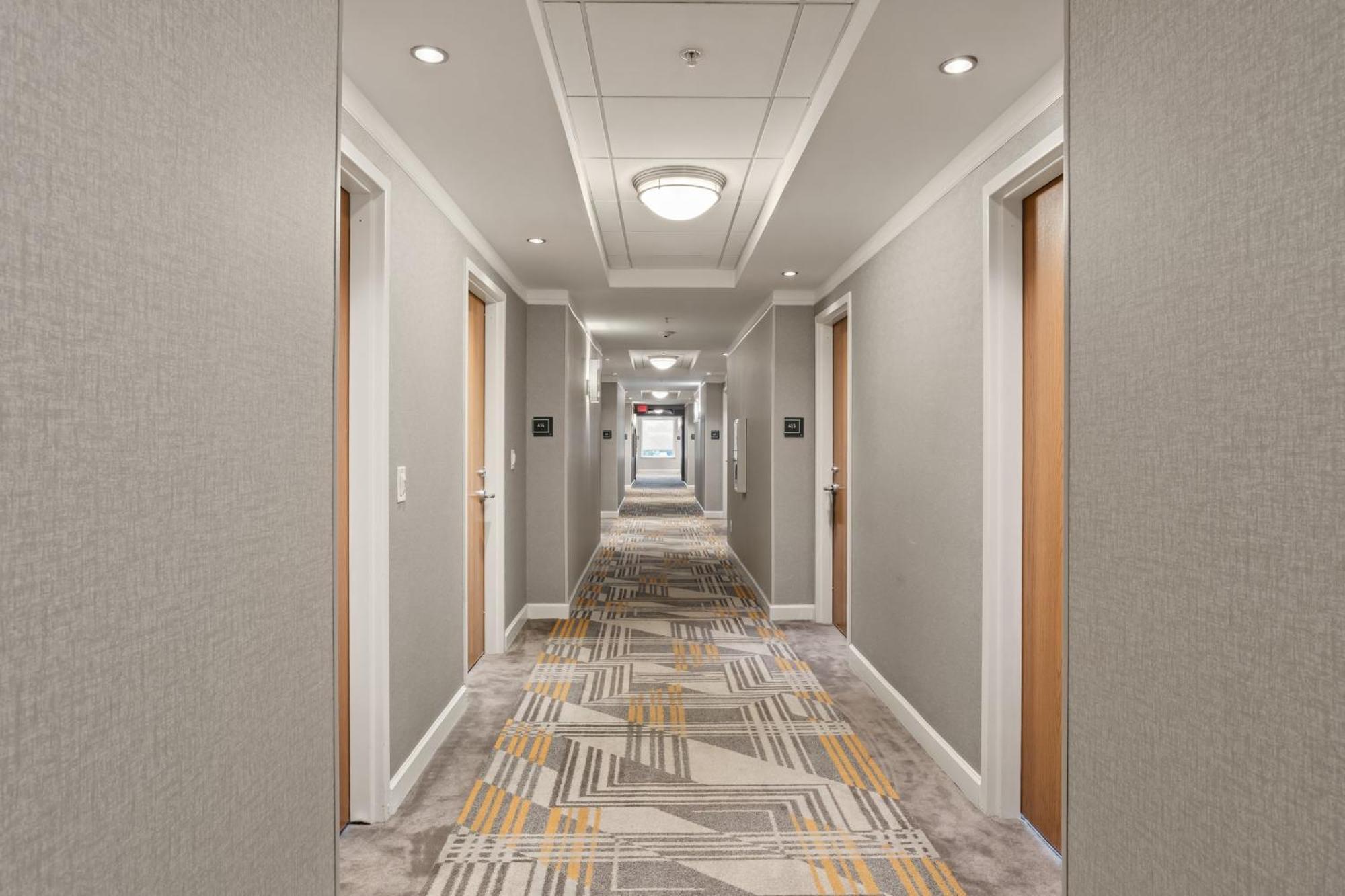 Holiday Inn Baton Rouge College Drive I-10 By Ihg Esterno foto