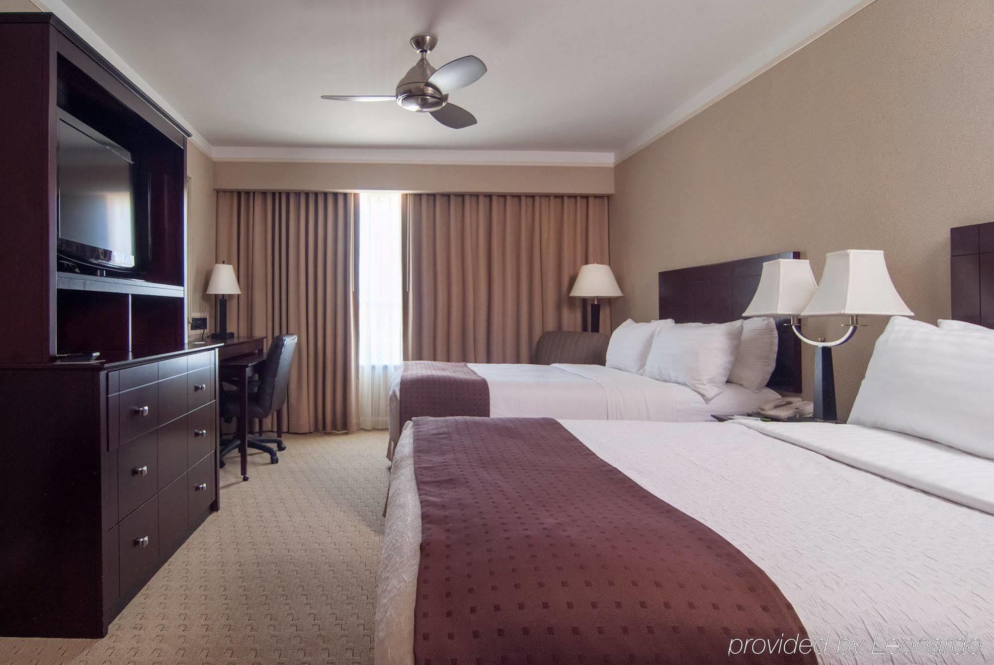 Holiday Inn Baton Rouge College Drive I-10 By Ihg Esterno foto
